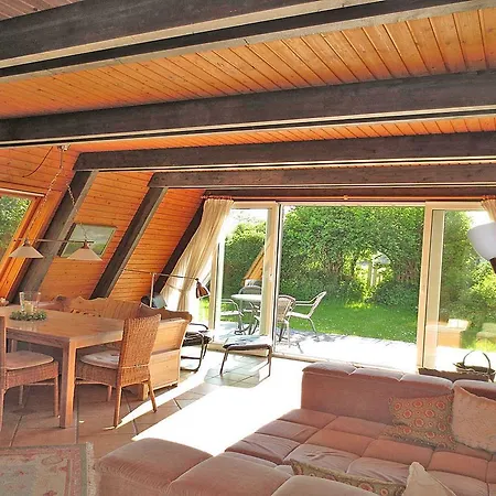 Zeltdachhaus Mit Viel Platz Und Wlan Feriehus Damp