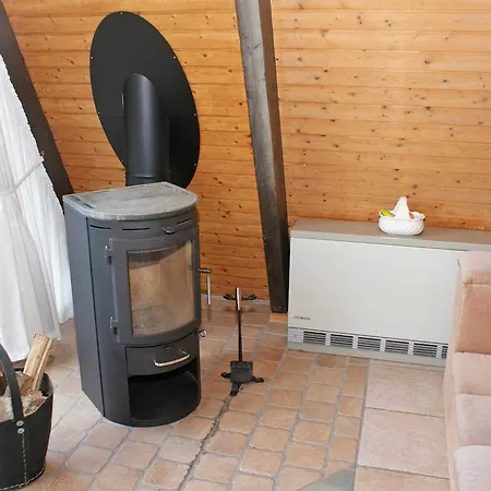 Zeltdachhaus Mit Viel Platz Und Wlan
